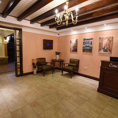 Casa Solada Hotel Kampala Ngoại thất bức ảnh