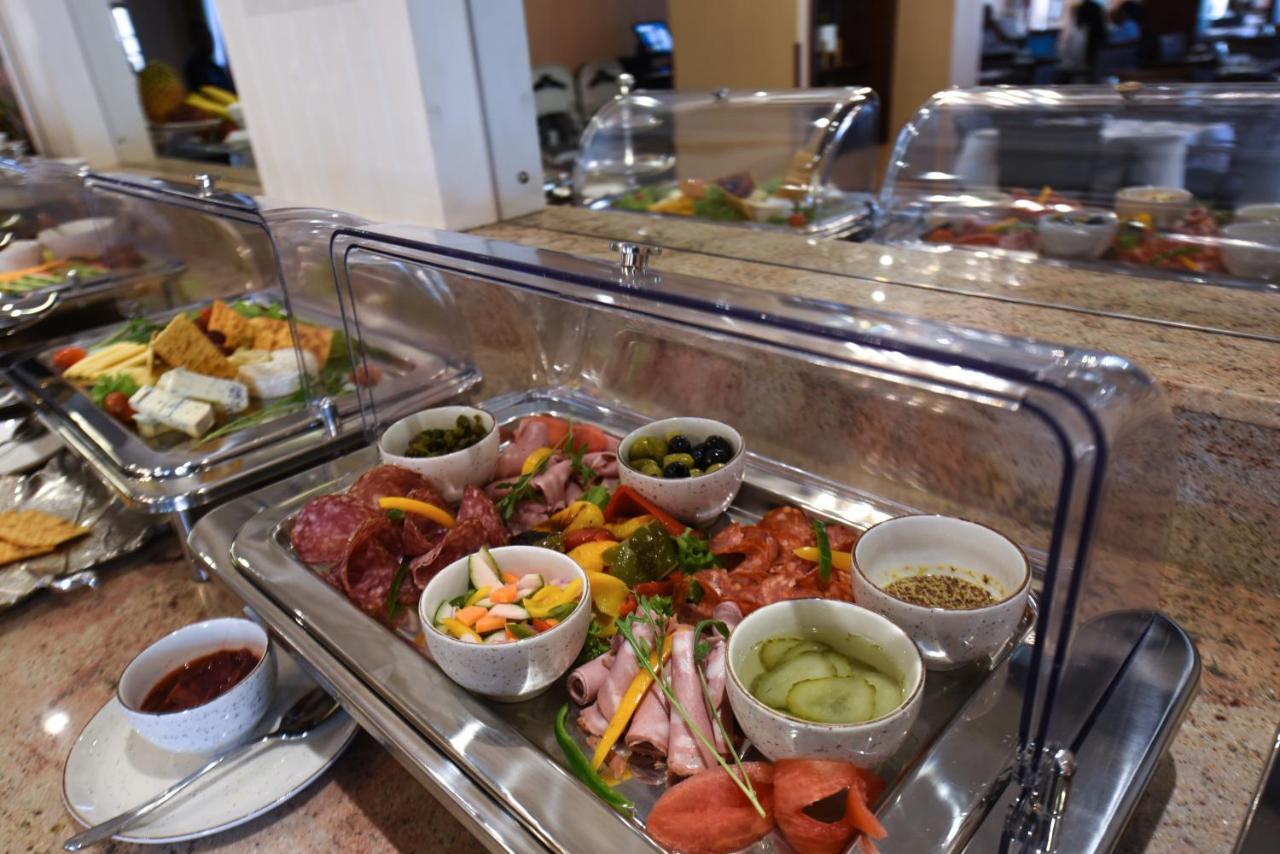 Casa Solada Hotel Kampala Ngoại thất bức ảnh