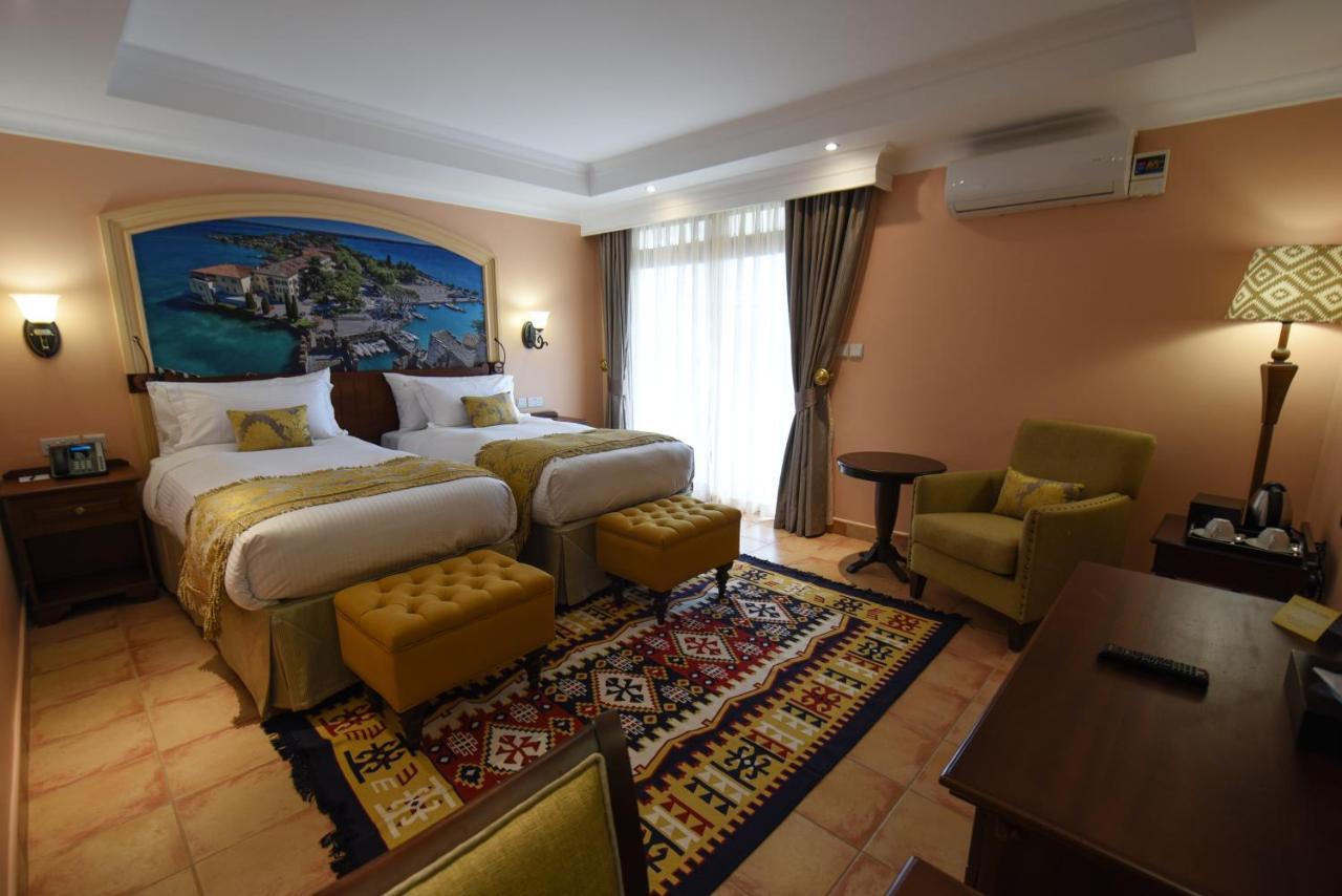 Casa Solada Hotel Kampala Ngoại thất bức ảnh