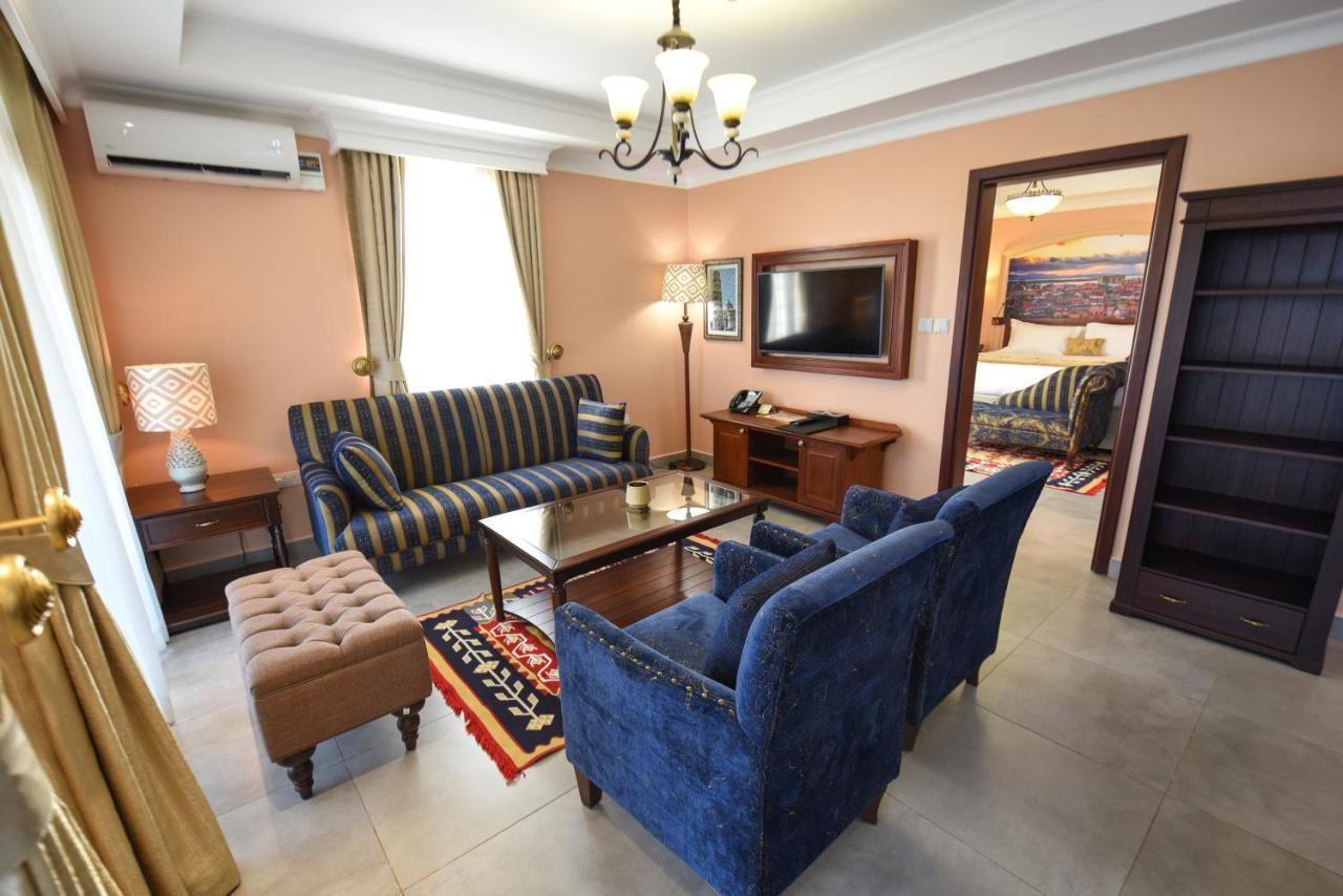 Casa Solada Hotel Kampala Ngoại thất bức ảnh