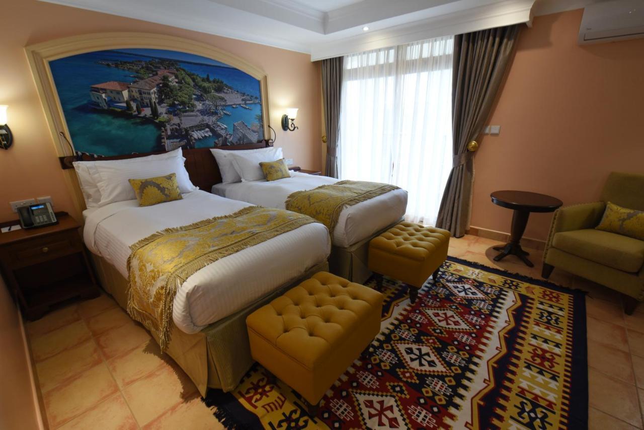 Casa Solada Hotel Kampala Ngoại thất bức ảnh