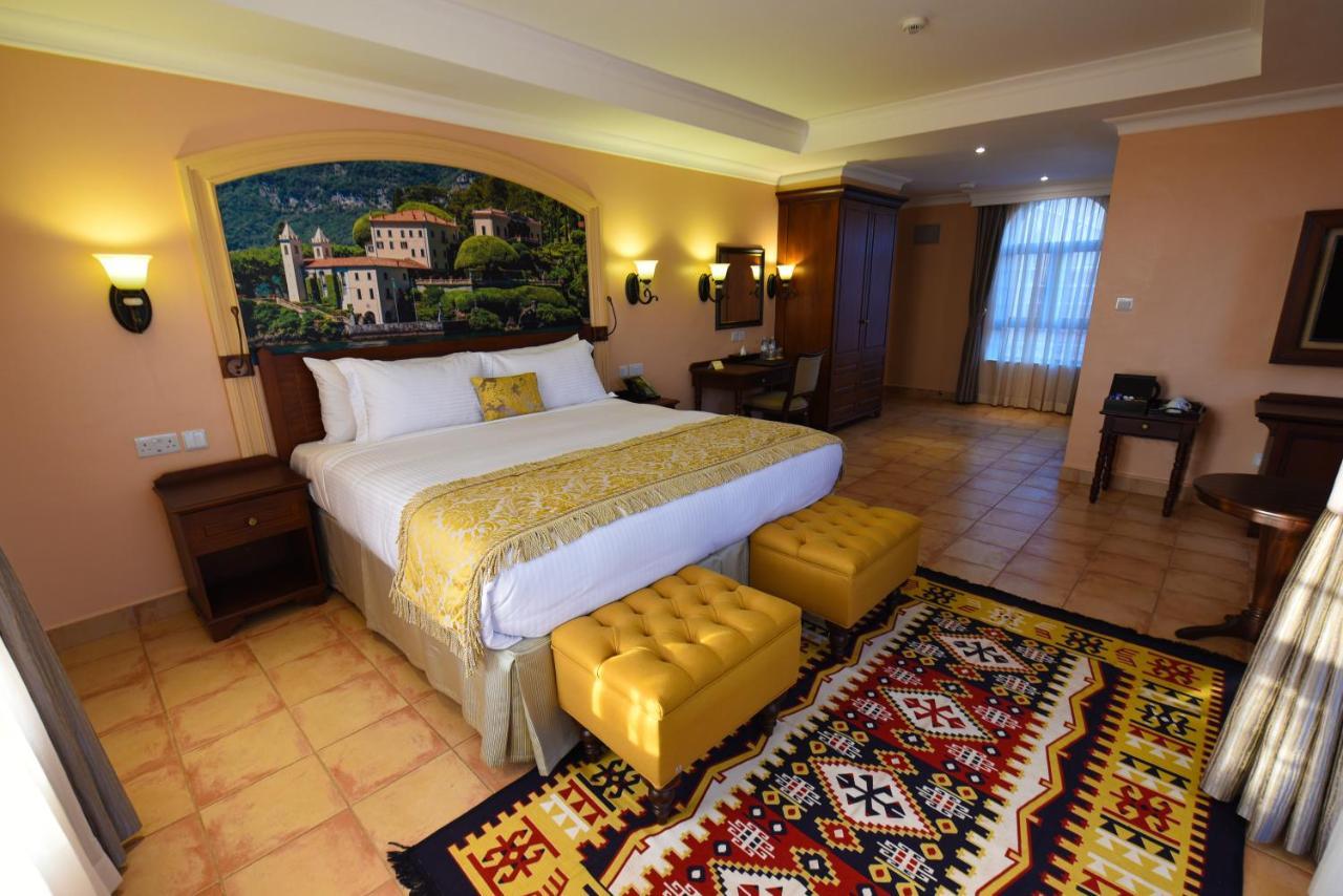 Casa Solada Hotel Kampala Ngoại thất bức ảnh