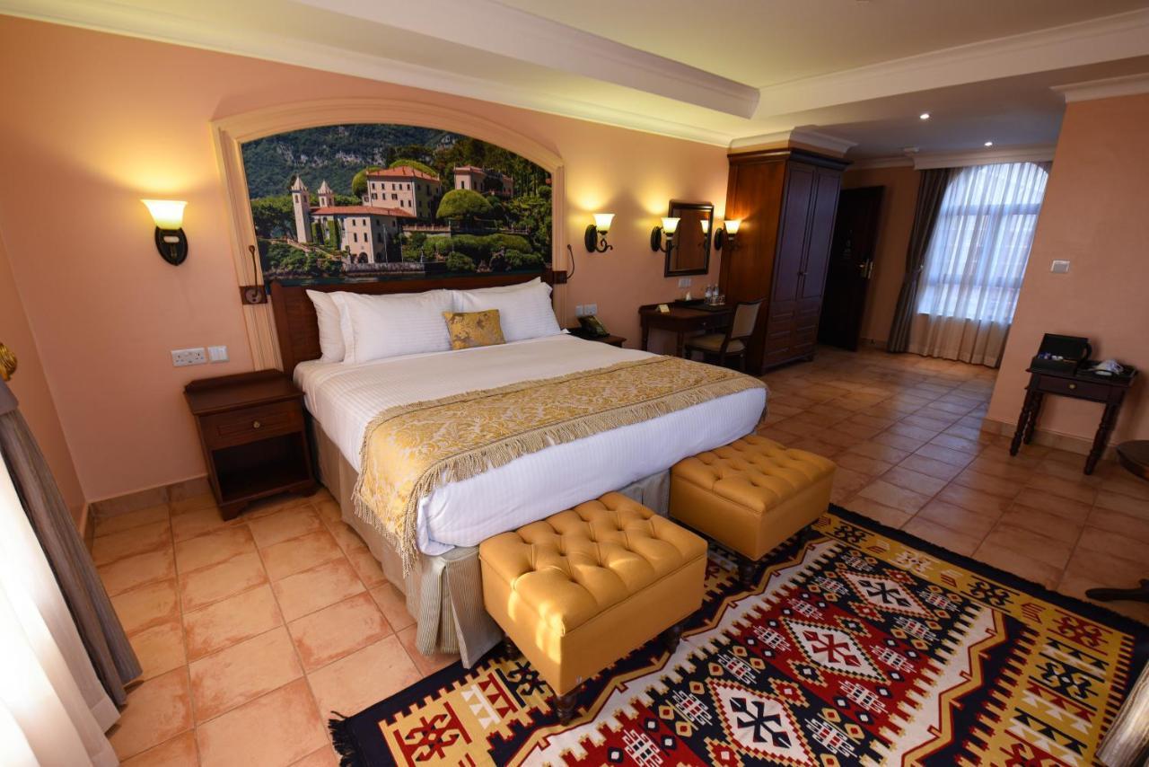 Casa Solada Hotel Kampala Ngoại thất bức ảnh