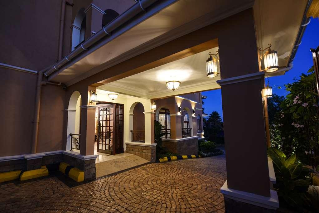 Casa Solada Hotel Kampala Ngoại thất bức ảnh